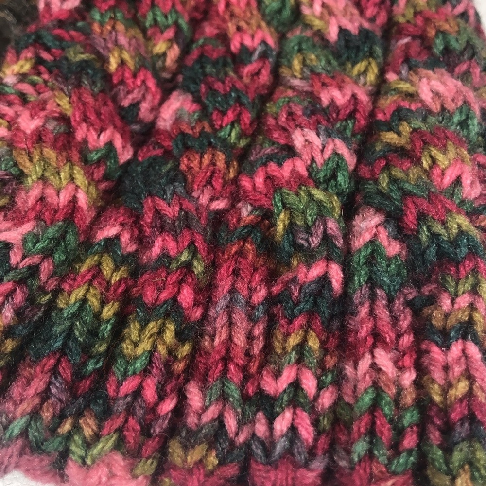 Hand Knitted Multi Colored Infant to Toddler Hat 3-12 Months Warm Kids Knit Hat - Picture 4 of 10